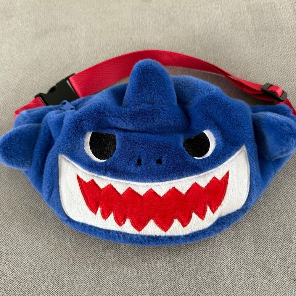 Blue Plush Shark Fanny Pack Waist Bag Kids Adjustable Strap Zipper Cute
